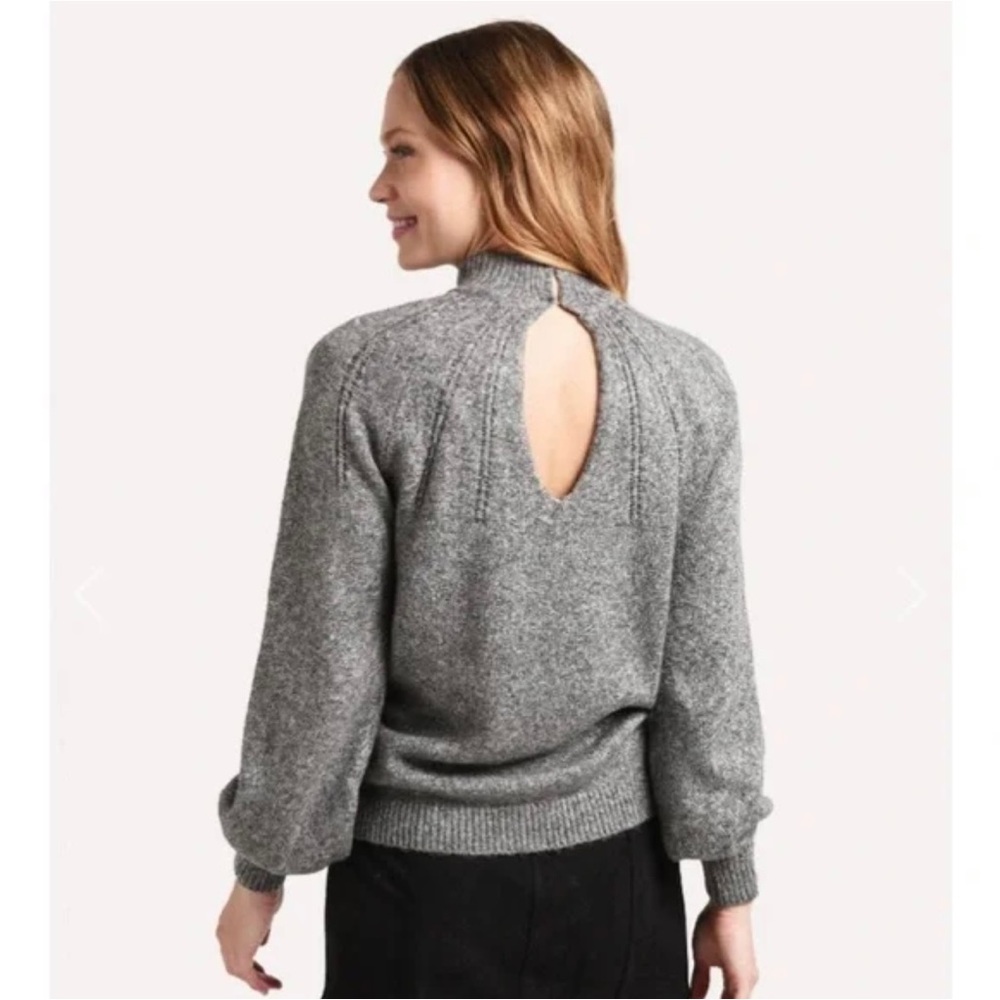 NWT BB Dakota Live & Let Tie Turtleneck Sweater Size M